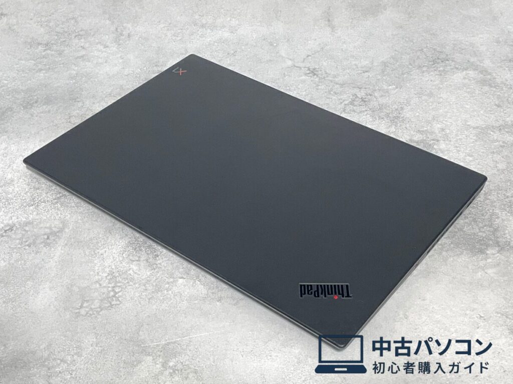 ThinkPad X1 Carbon 2018 天板