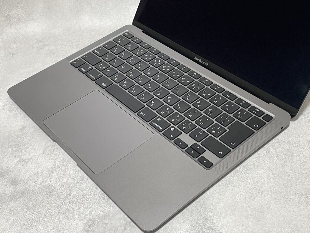 MacBook Air M1のキーボードとタッチパッド