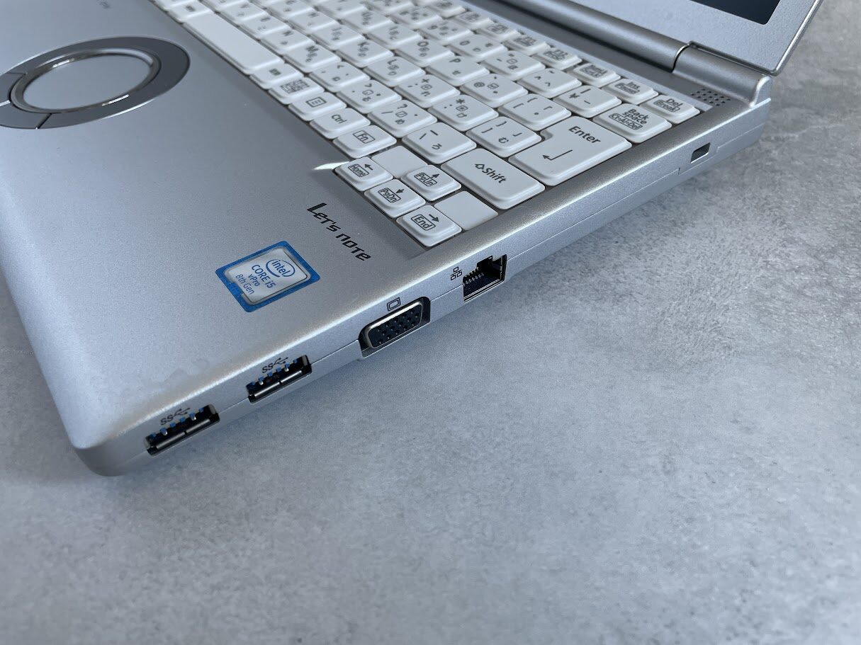 周辺機器をすべて外してから再起動する