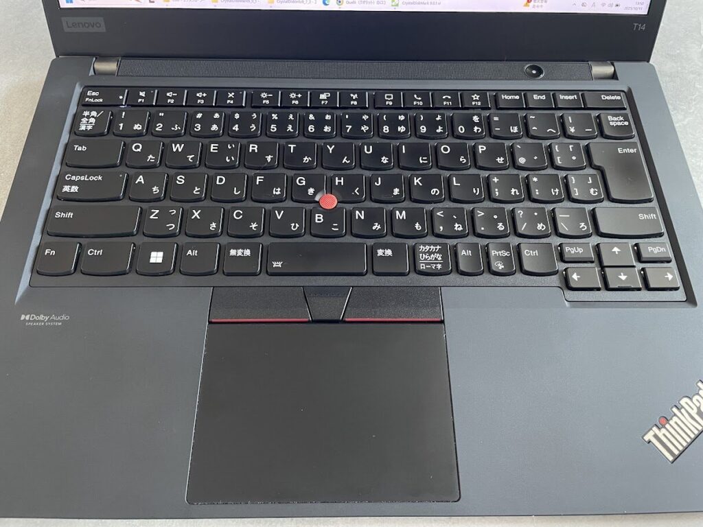ThinkPad T14 gen2のキーボードとタッチパッド